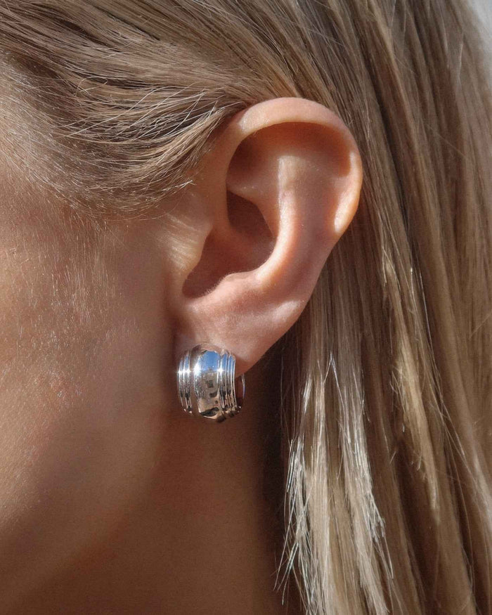 Alondra Hoops