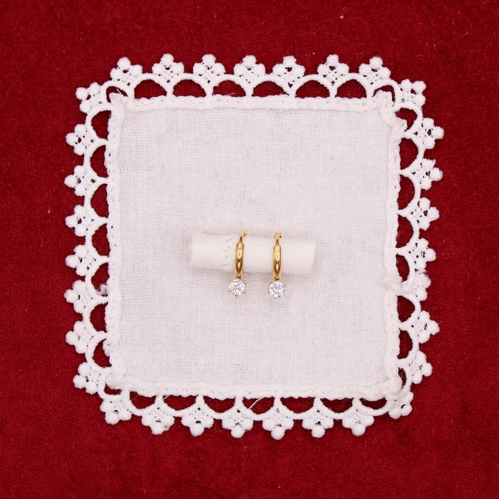 Clara Hoops