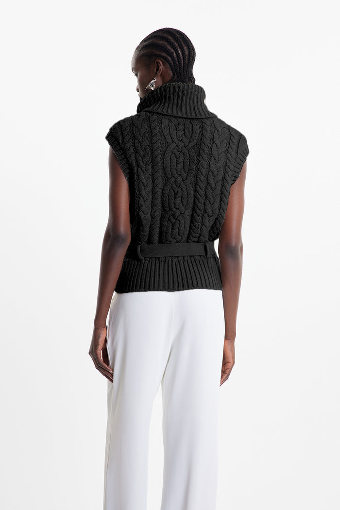 Ekkehard Funnel Neck Sleeveless Top In Black