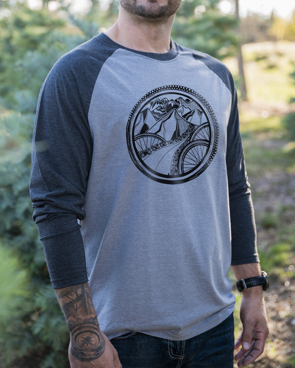 BIKE WORLD - Unisex Eco Long Sleeve Tee