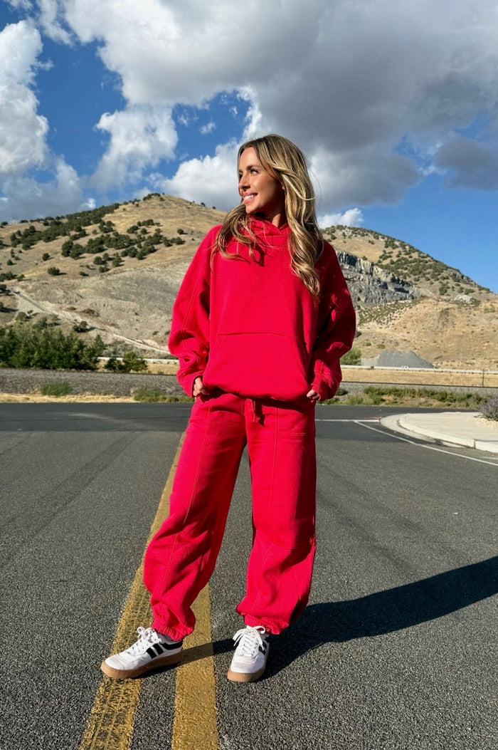 Oversized sweat set, fleece loungewear, women’s matching sets, cozy travel outfit, slouchy hoodie and joggers, street style sweatset, French terry lounge set.