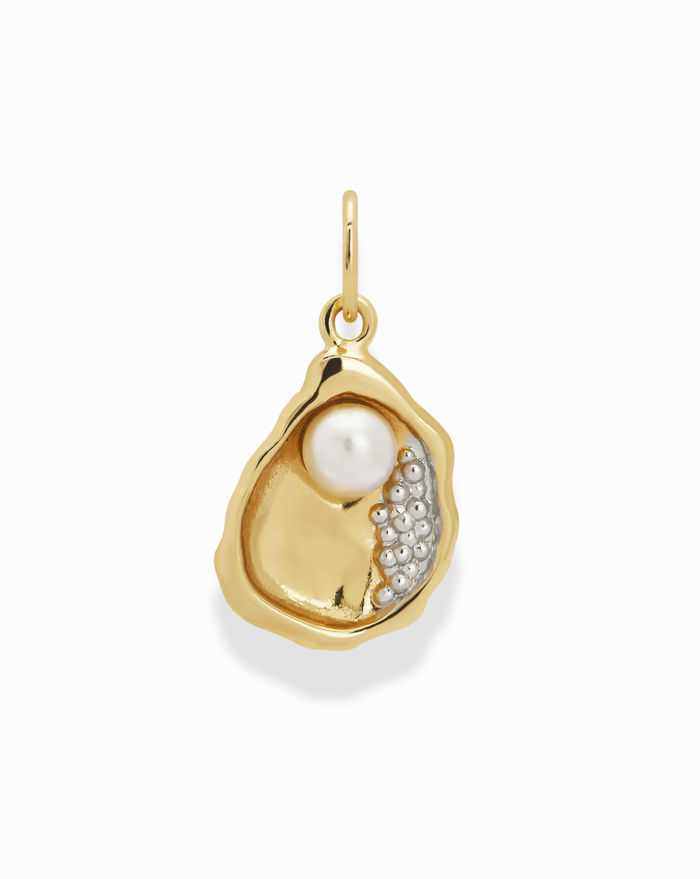 Delta Oyster Charm - Mod + Jo - Jewelry built to last, advanced plating technology