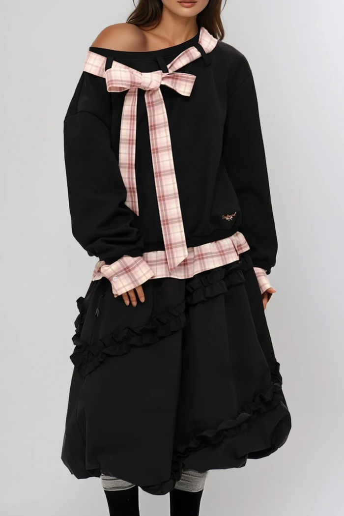 Derrick Asymmetric Bow Grid Top In Black