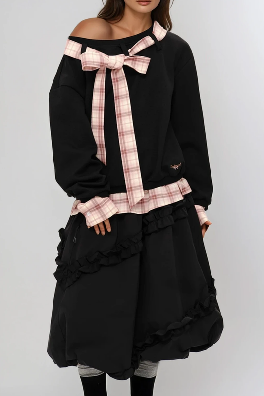 Derrick Asymmetric Bow Grid Top In Black