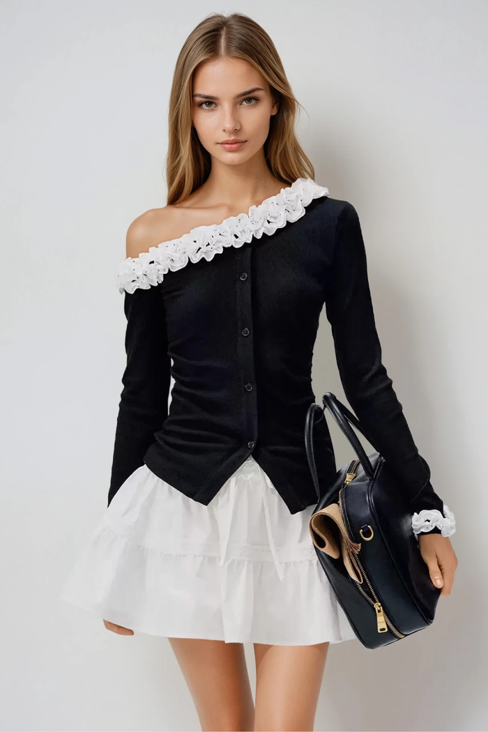 Dzvonko One Shoulder Dot Flower Top