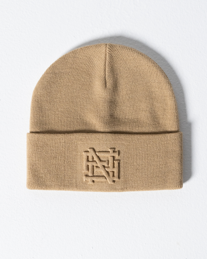 EMBOSSED BEANIE - LIGHT TAN