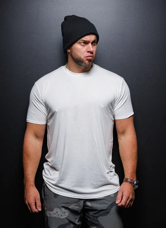 ESSENTIAL WHITE TEE