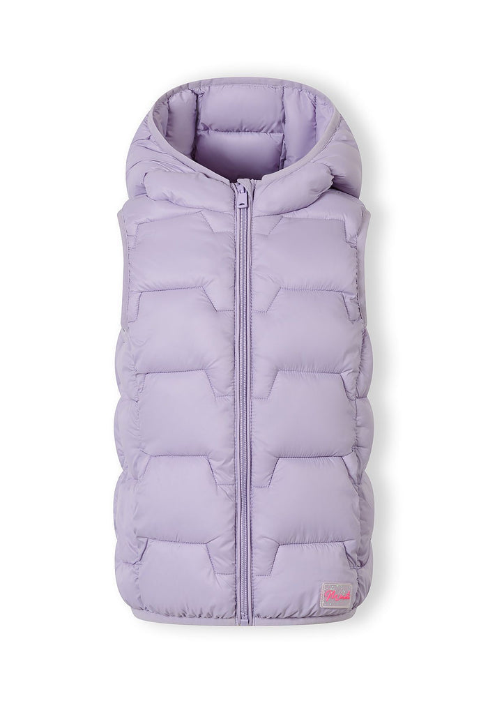 Girls sleeveless lilac gilet with hood and front zipper.