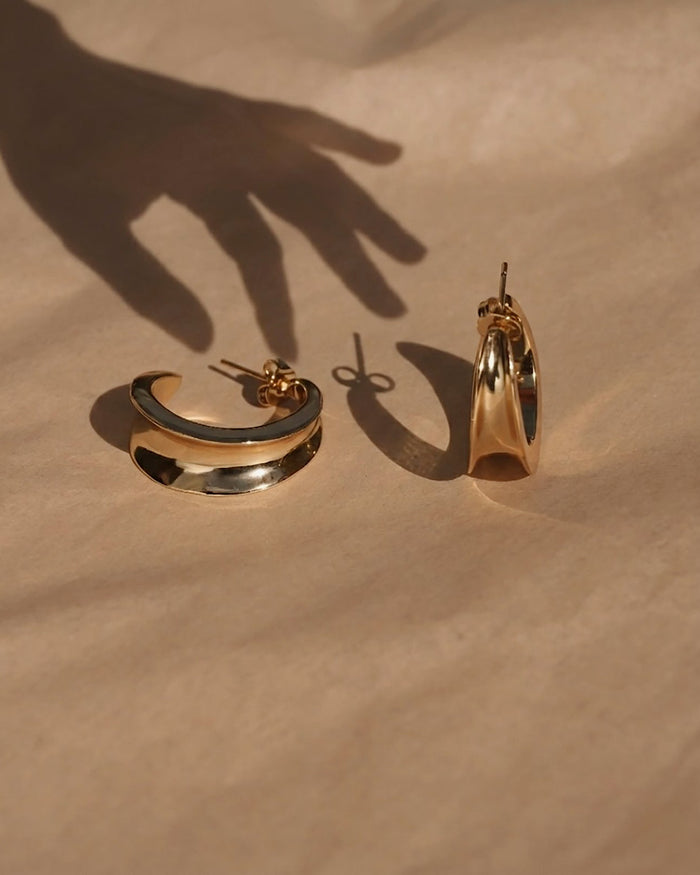 Grande Valen Tapered Hoops - Mod + Jo