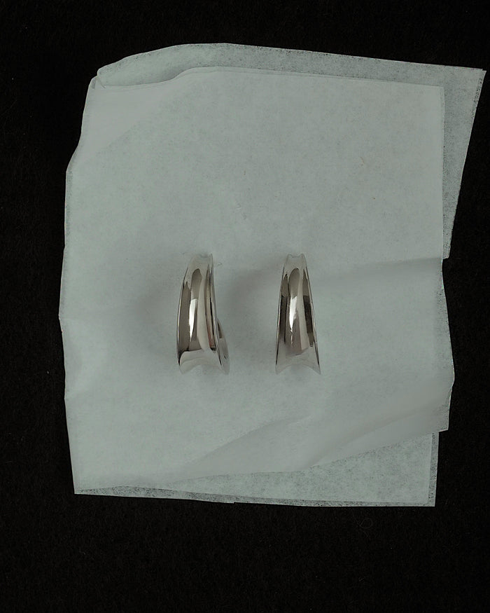 Grande Valen Tapered Hoops - Mod + Jo