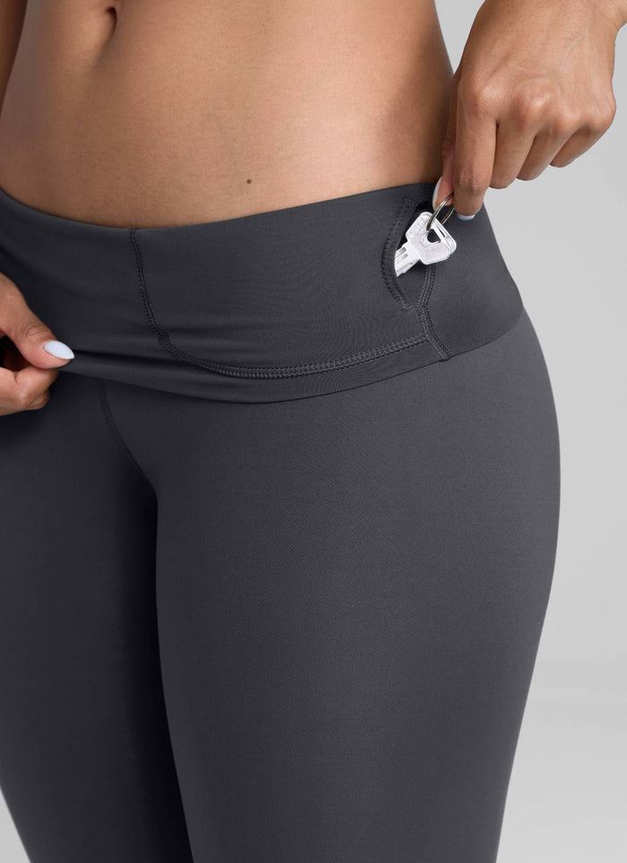 CRZ YOGA Women's Train High Rise Hugged Feel Compression Leggings 25'' Mysterious Grey