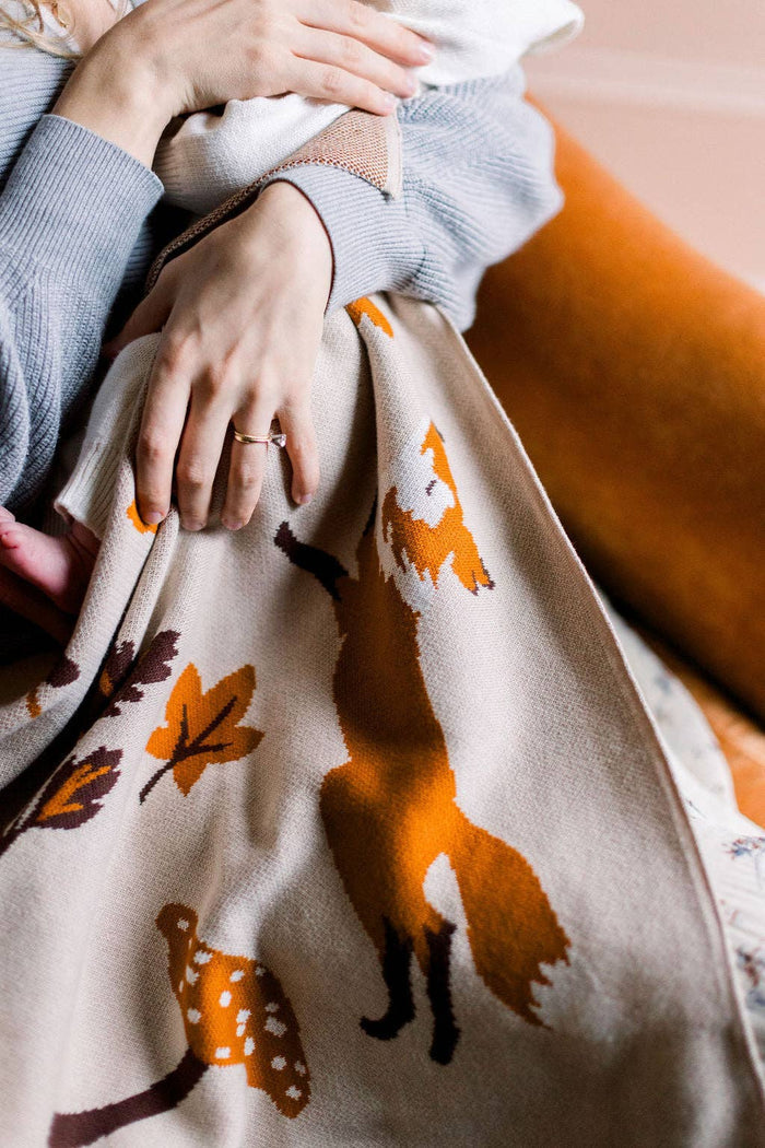 Leaping Fox Knit Blanket - Wee Bee Baby Boutique