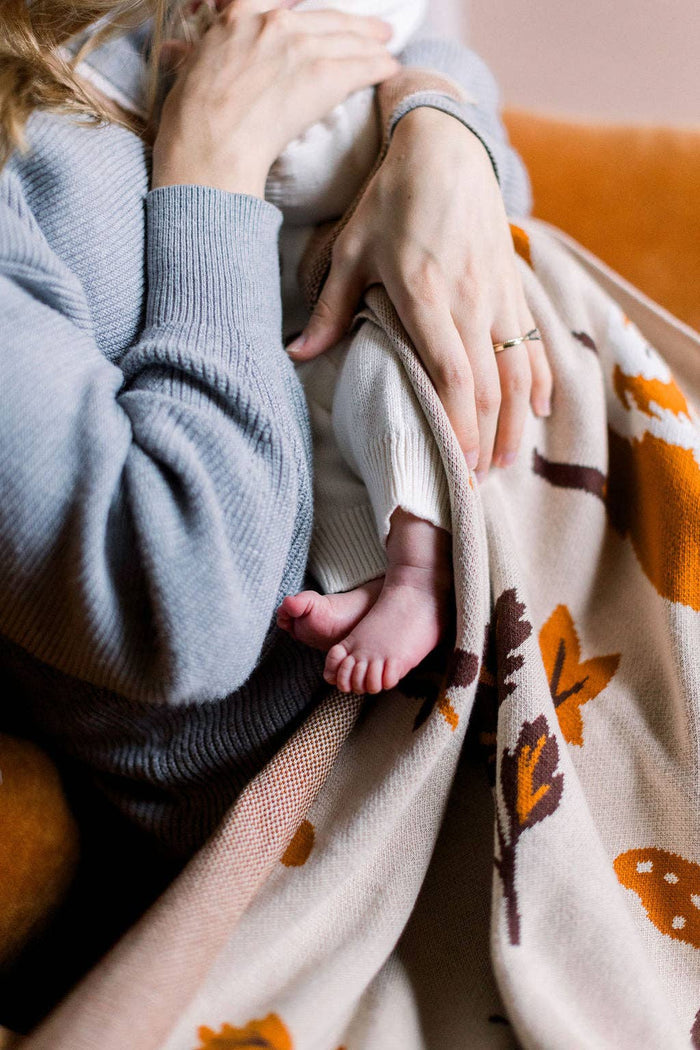 Leaping Fox Knit Blanket - Wee Bee Baby Boutique