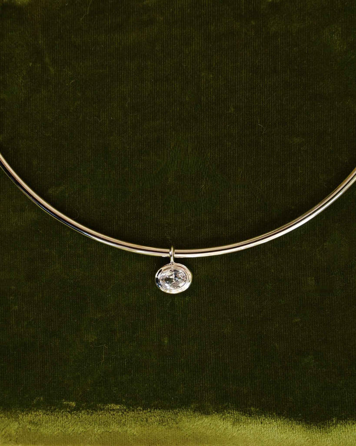Hayes Collar Pendant Necklace
