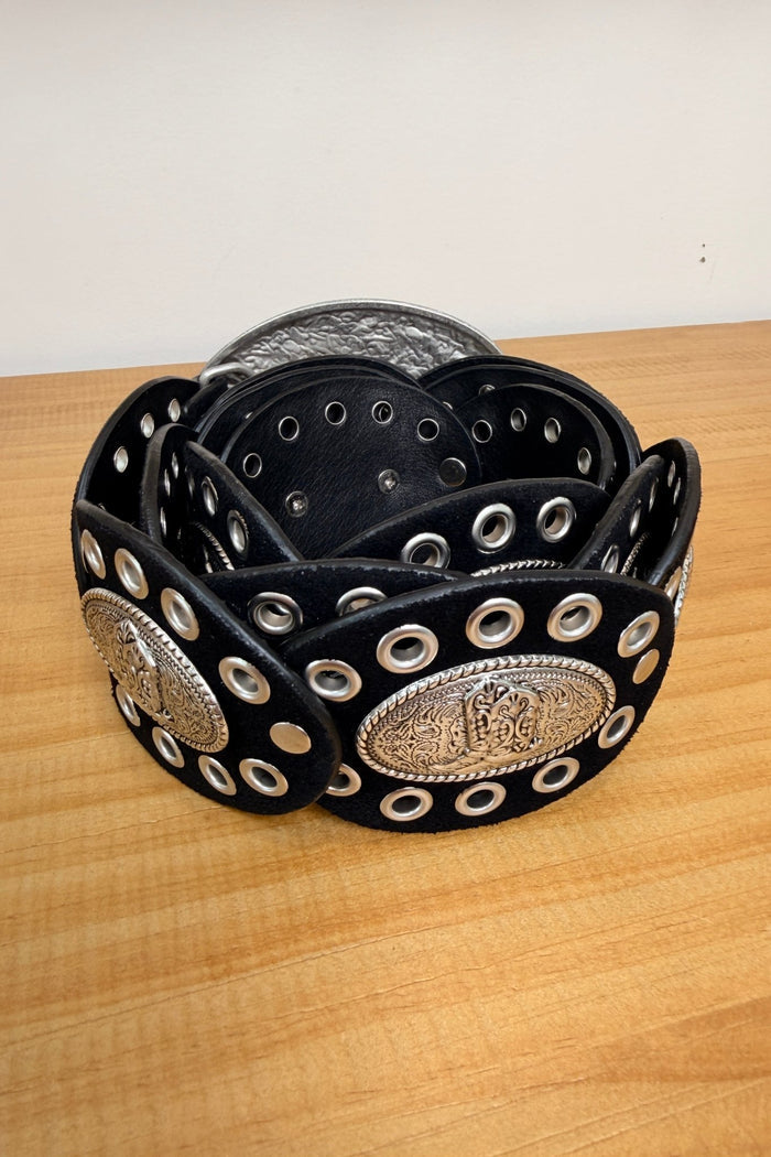 Midnight Renegade Oval Concho Belt