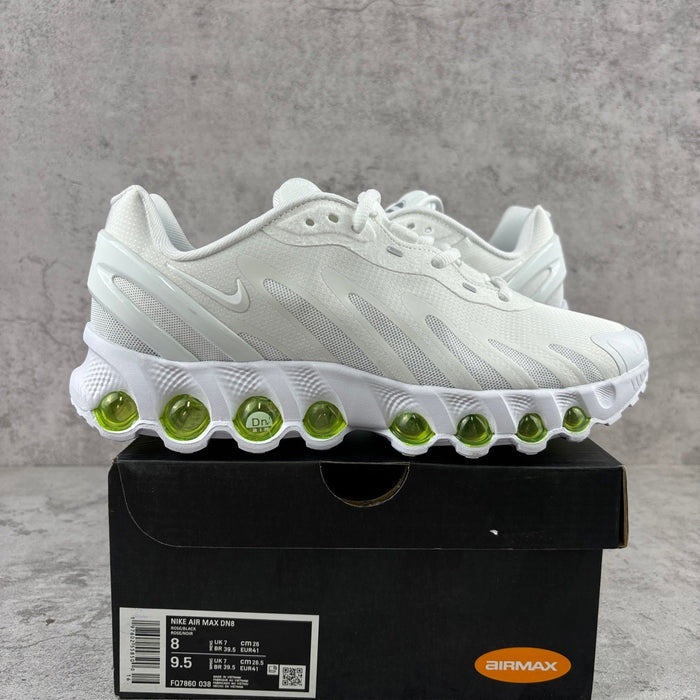 Nike Air Max DN8 Light Cream