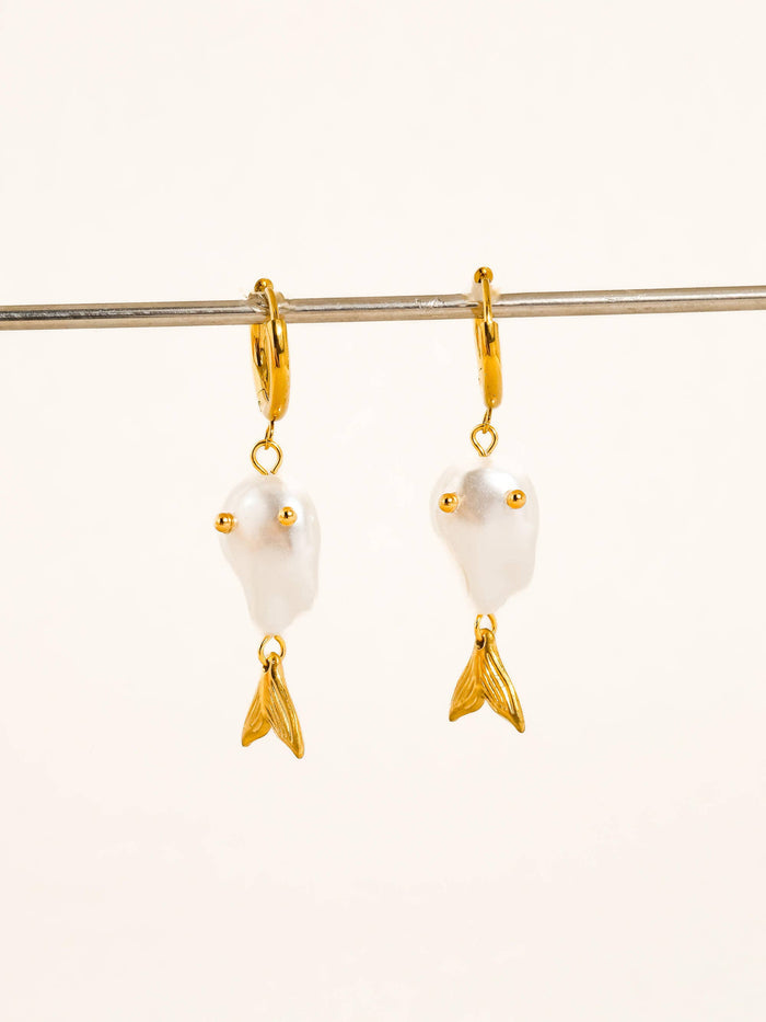 Pearlette 18K Gold Non-Tarnish Pearl Mermaid Tail Earrings
