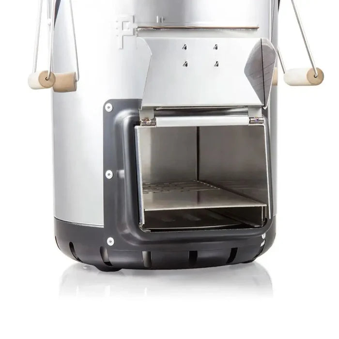 Front shot of a Petromax Rocket stove RF33 combustion chamber