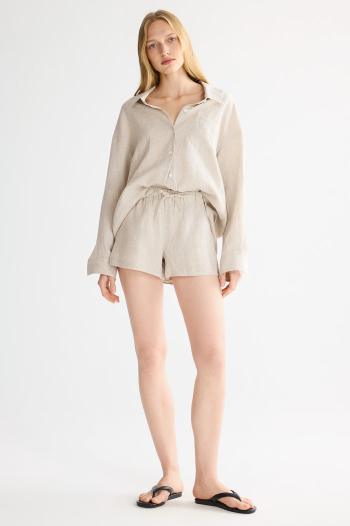Relaxed Linen Drawstring Shorts Orolay #color_Natural Ecru