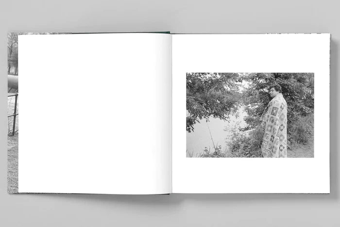 RIVERS & TOWNS - Mark Steinmetz