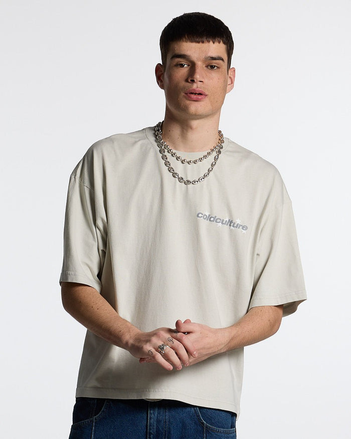 STELLAR TEE LIGHT GREY - light grey oversized tee, front view on male model - Cold Culture #man