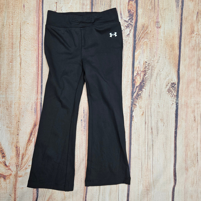 UNDER ARMOUR BLACK MOTION YOGA PANT