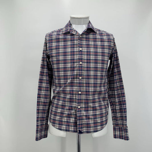 Untuckit Shirt
