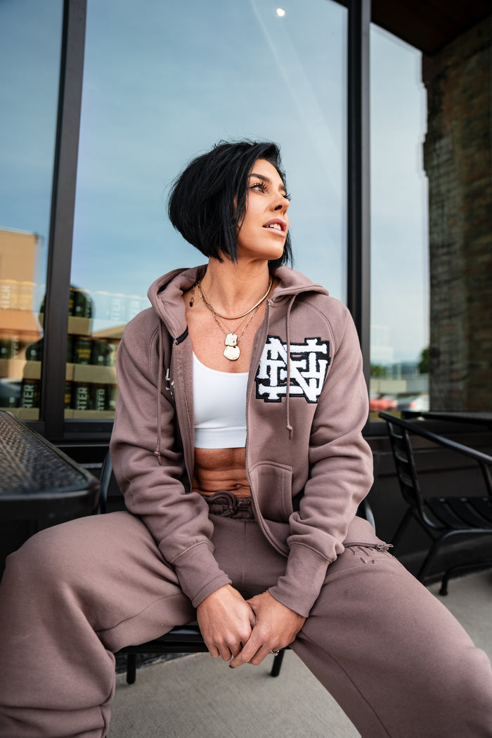 VARSITY PATCH ZIP UP - EARTH