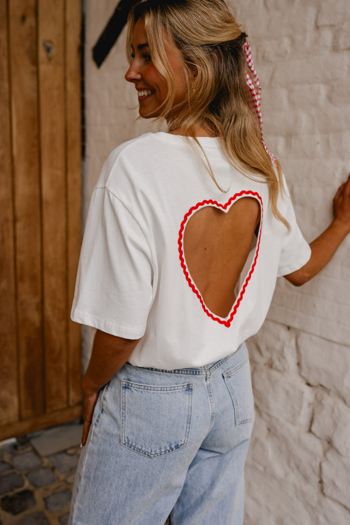 White Naya tee side view