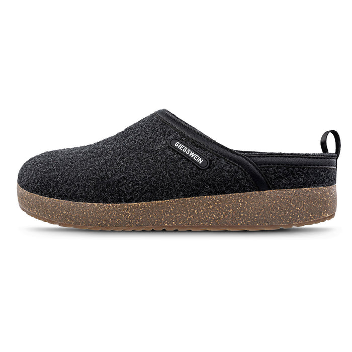 36 / black-022